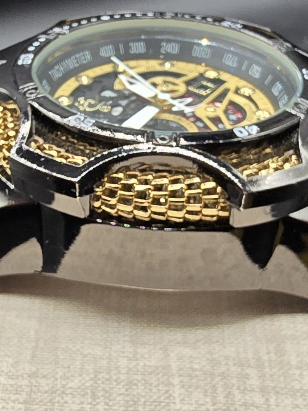 Invicta Reseve Gladiator Watch - Picture 7 of 10